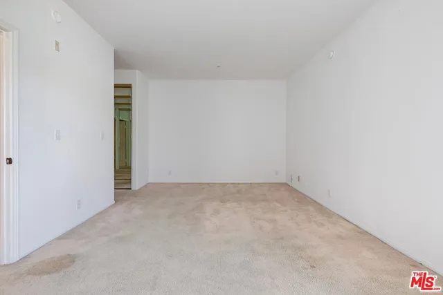 $759,000 | 3460 South Centinela Avenue, Unit 505, Los Angeles, CA 90066