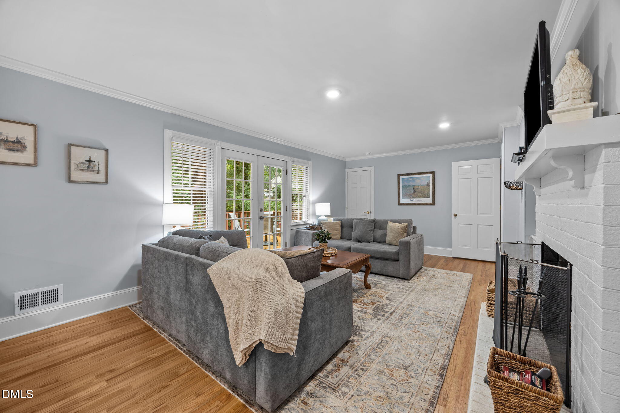 4902 Carteret Drive Raleigh, NC 27612 - Photo 16 of 42 25-web-or-mls-IMG_1703