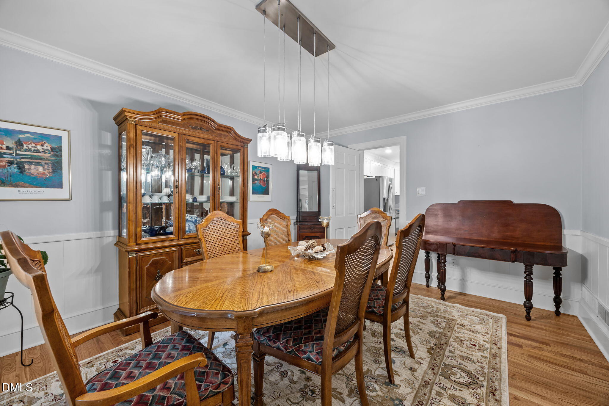 4902 Carteret Drive Raleigh, NC 27612 - Photo 9 of 42 18-web-or-mls-IMG_1679