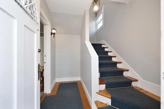 $895,900 | 2324 4th Avenue, Sacramento, CA 95818