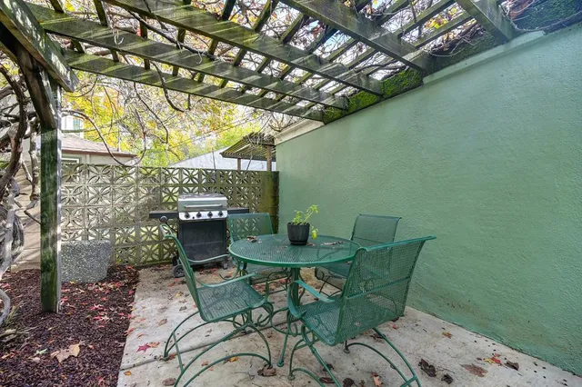 $895,900 | 2324 4th Avenue, Sacramento, CA 95818