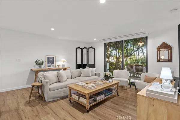 $10,000 | 601 Lido Park Drive, Unit G, Newport Beach, CA 92663