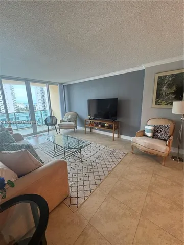 $2,795 | 2501 South Ocean Drive, Unit 838, Hollywood, FL 33019