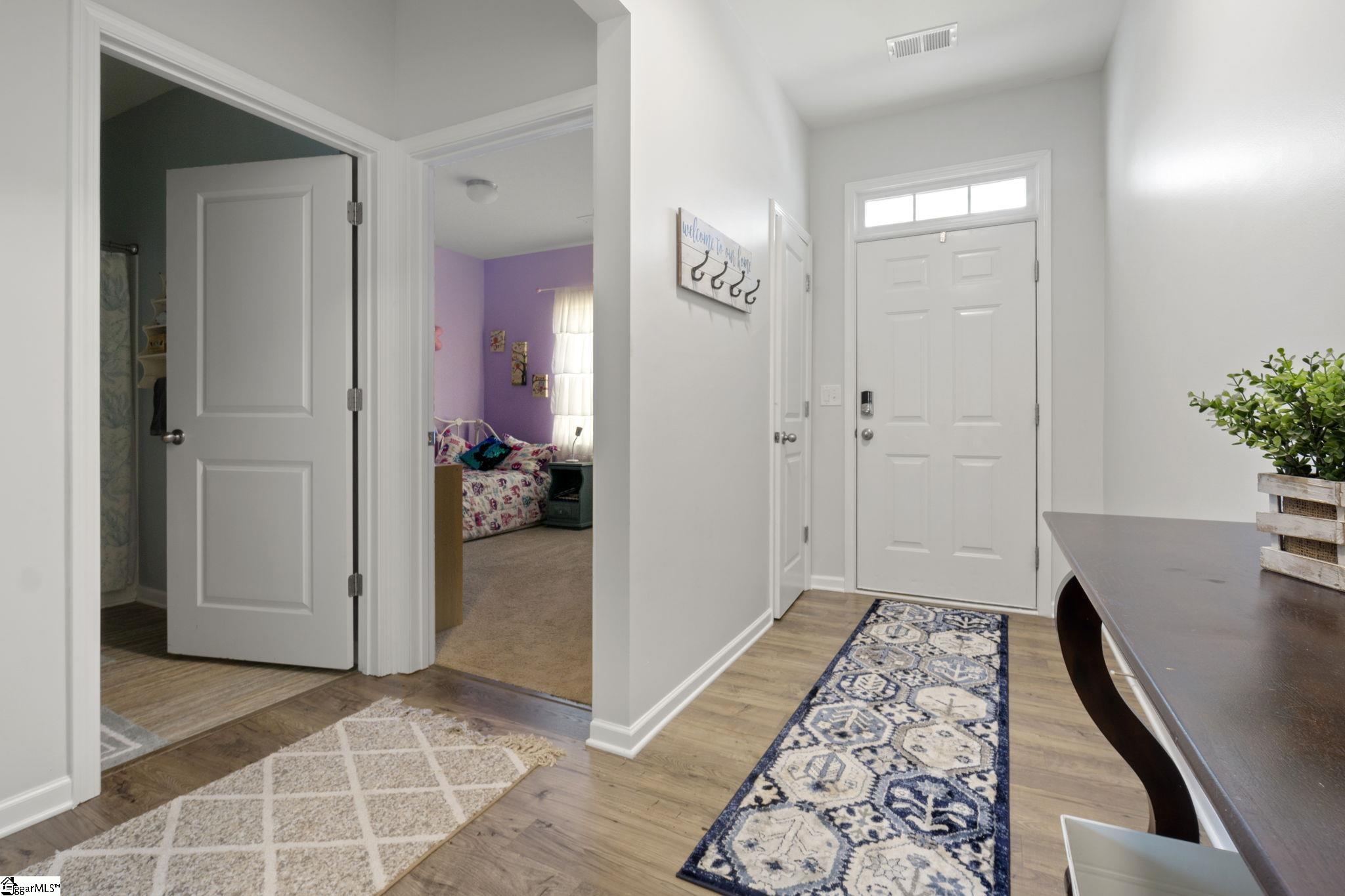 607 Craftsman Lane Boiling Springs, SC 29316 - Photo 3 of 23 Gallery Image 3