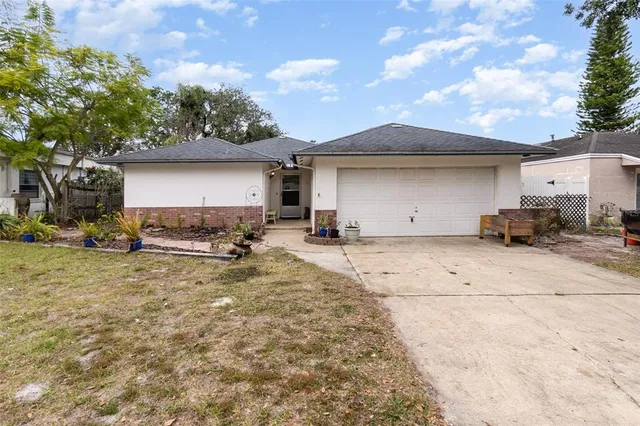 a view of a street with a house