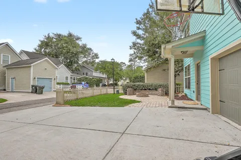 $425,000 | 111 Comiskey Park Circle, Summerville, SC 29485