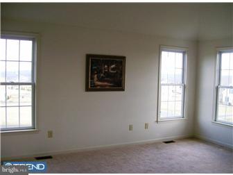 4 Alexander Road Kintnersville, PA 18930 - Photo 6 of 12 Gallery Image 6