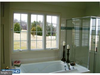 4 Alexander Road Kintnersville, PA 18930 - Photo 7 of 12 Gallery Image 7