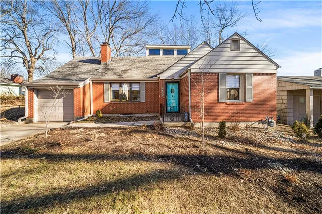 $385,000 | 7611 Terrace Street, Kansas City, MO 64114