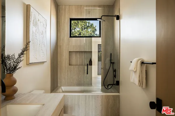 $4,094,000 | 4140 Kraft Avenue, Studio City, CA 91604