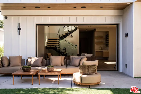 $4,094,000 | 4140 Kraft Avenue, Studio City, CA 91604