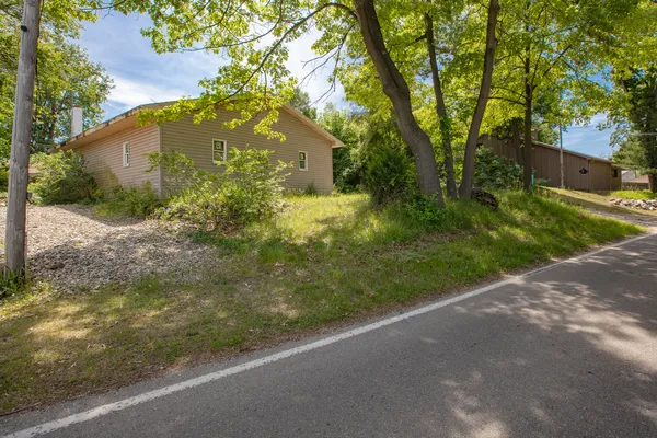 $825,000 | 69951 Sunset Boulevard, Union, MI 49130