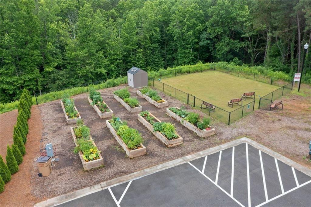 19 Grand Circle Jasper, GA 30143 - Photo 34 of 36 a view of a patio with furniture