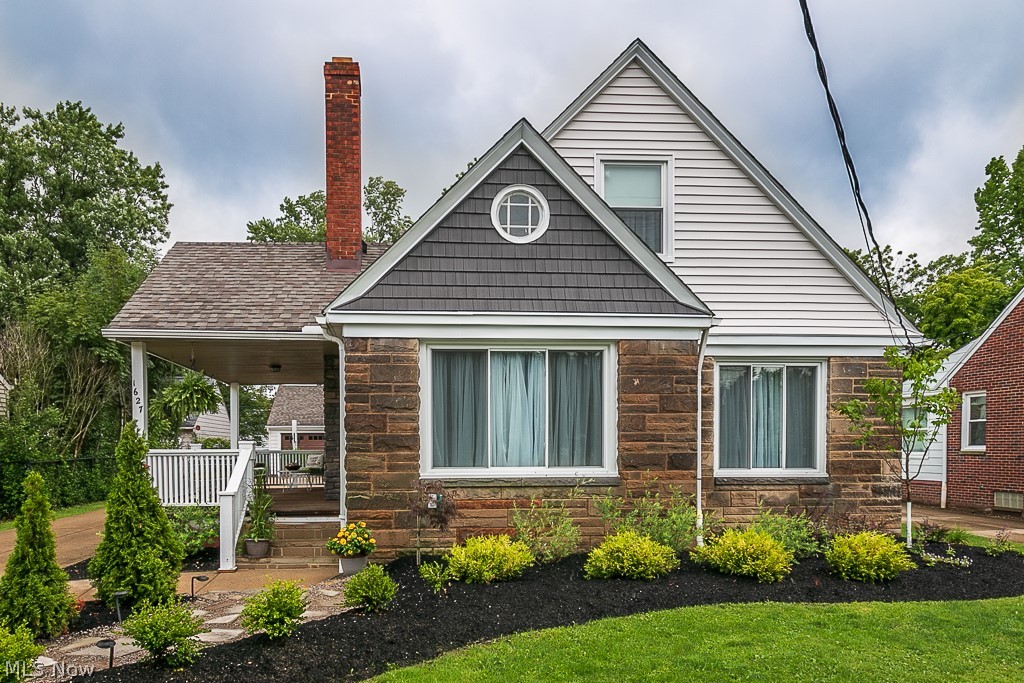1627 Richmond Road Cleveland, OH 44124 - Photo 1 of 35 Gallery Image 1