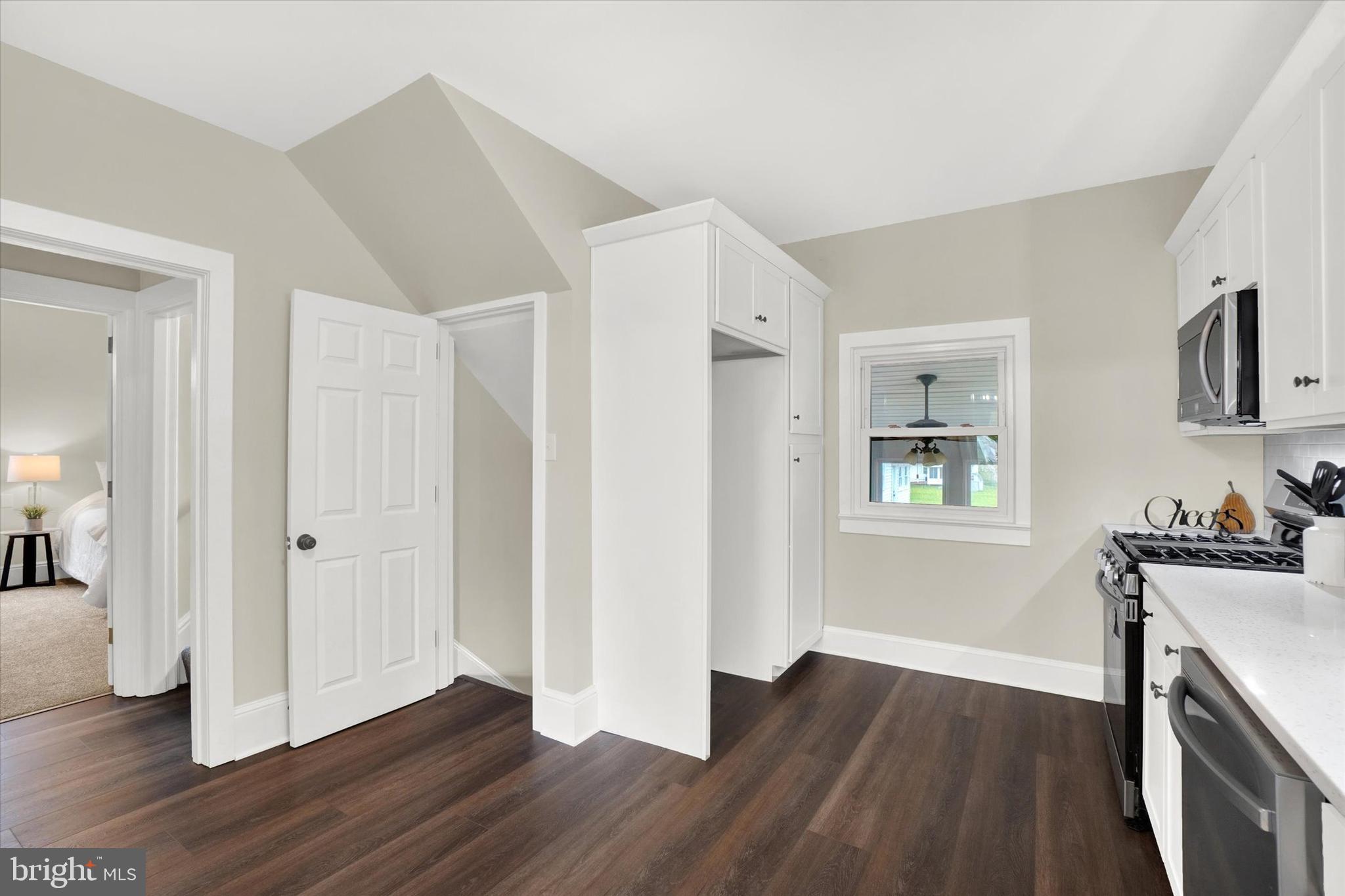 101 North Main Street Dover, PA 17315 - Photo 9 of 28