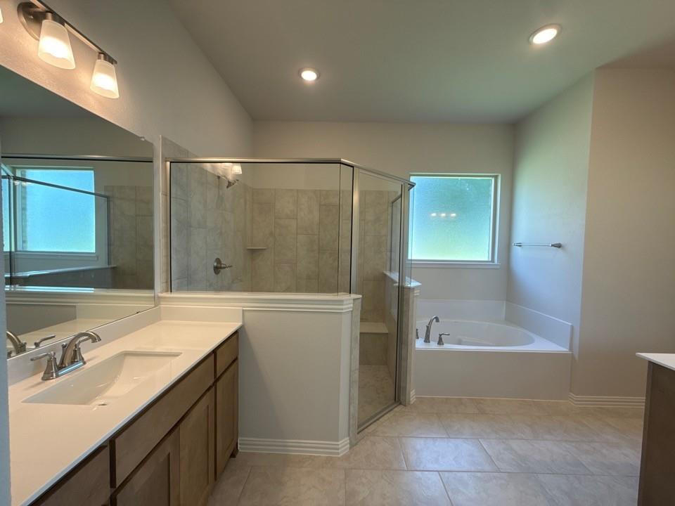 412 Guadalupe Lane Springtown, TX 76082 - Photo 7 of 9
