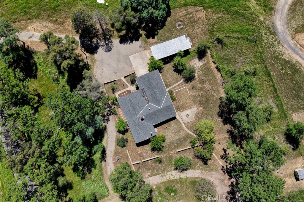 4949 Indian Peak Road Mariposa, CA 95338 - Photo 50 of 56 an aerial view of residential houses with outdoor space