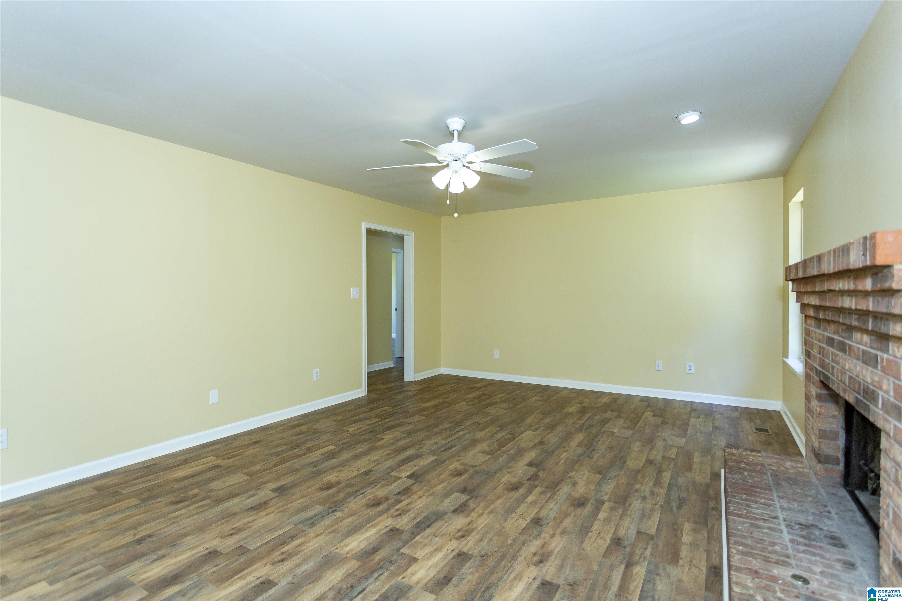 713 Jason Circle Center Point, AL 35215 - Photo 10 of 41