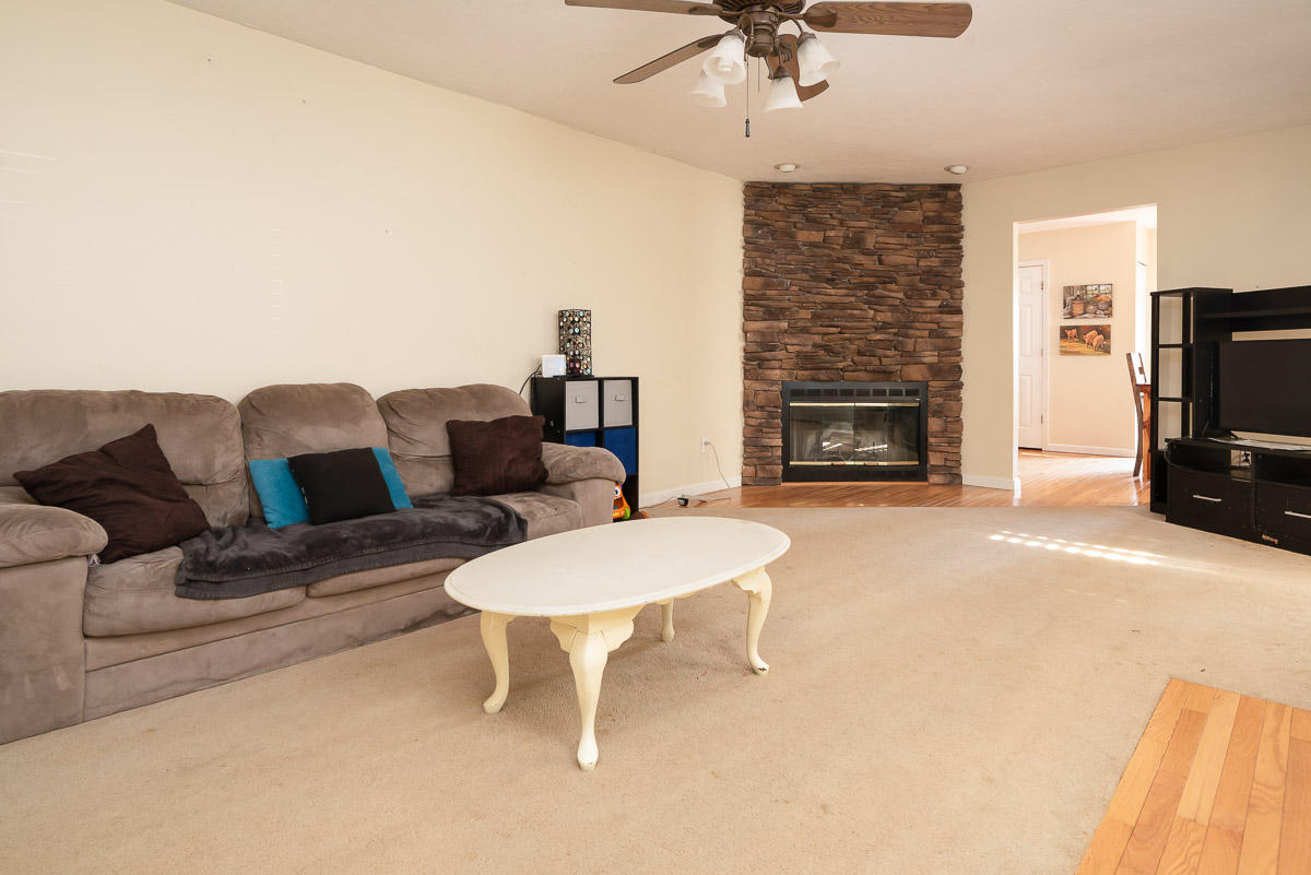8746 Pedigo Road Powell, TN 37849 - Photo 5 of 15 JBP_Pedigo8746_Web-15