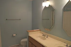 $3,000 | 1224 East Thurston Drive, Palatine, IL 60074