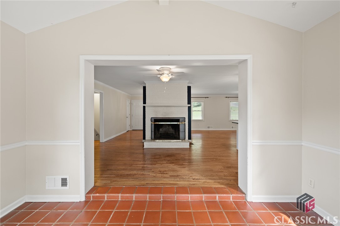 504 Lullwater Road Athens, GA 30606 - Photo 10 of 33