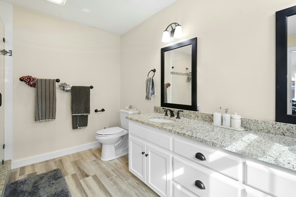 80 Pleasant Street Medfield, MA 02052 - Photo 22 of 38