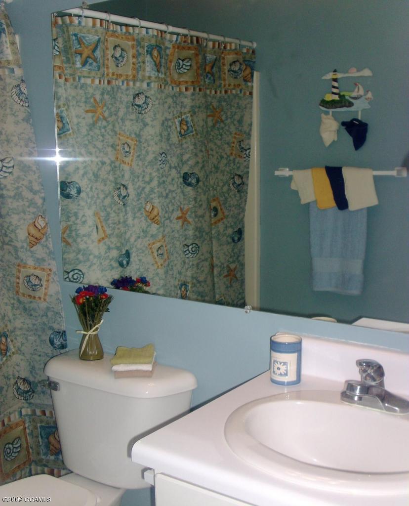 2205 Mayberry Loop Road Morehead City, NC 28557 - Photo 12 of 17 Second Bathroom