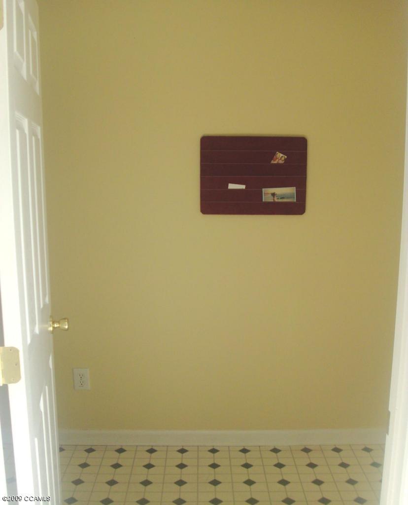 2205 Mayberry Loop Road Morehead City, NC 28557 - Photo 14 of 17 Large Laundry Room