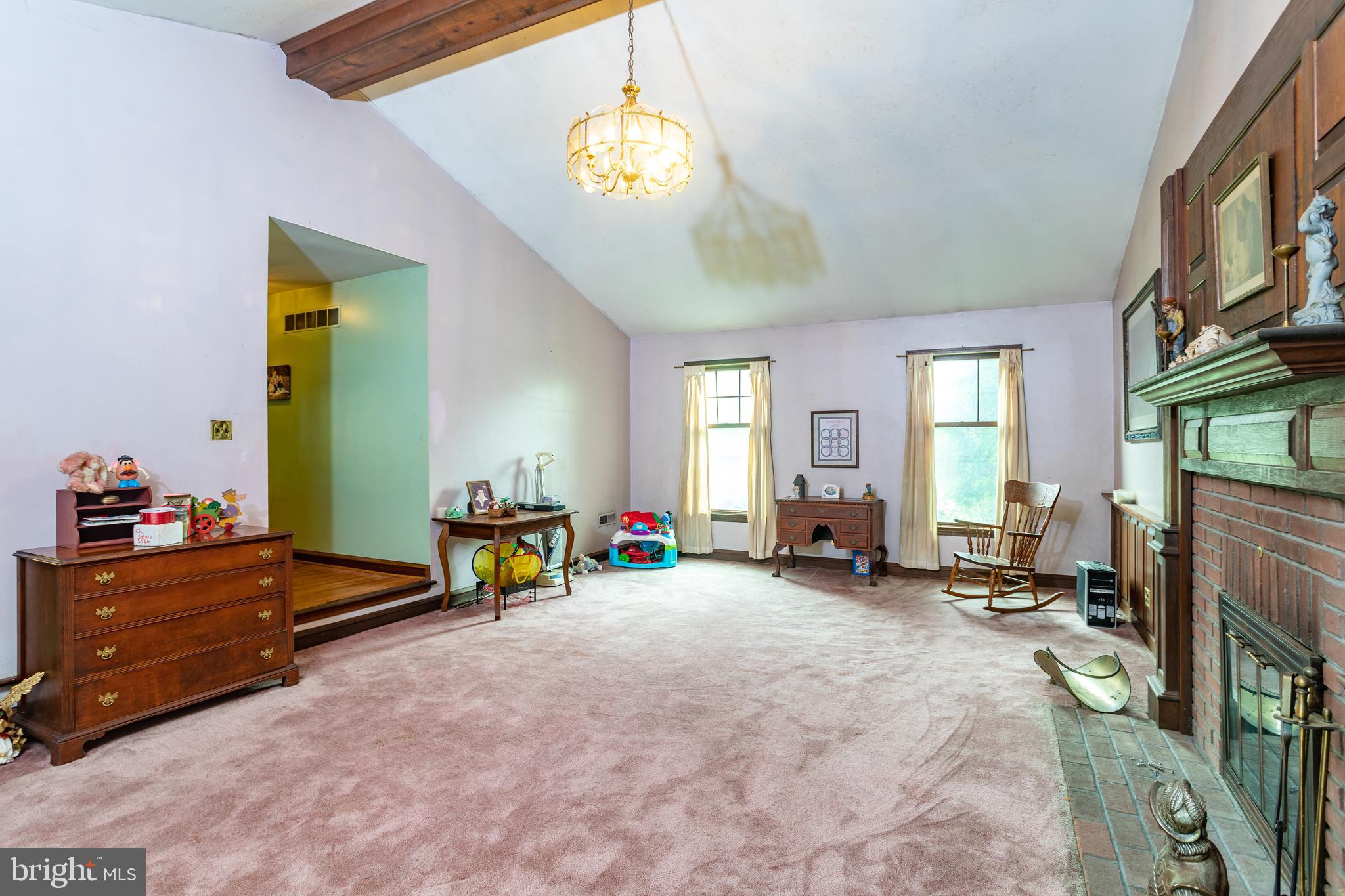 48 East Rattling Run Road Mickleton, NJ 08056 - Photo 17 of 45 Living Room