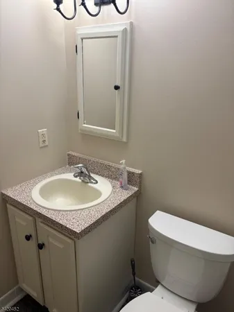 $2,500 | 3 Port Royal Drive, Unit 5, Vernon, NJ 07462