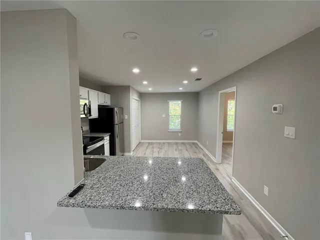 $1,500 | 310 Manuel Drive, Unit A, College Station, TX 77840