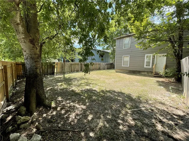 $1,500 | 310 Manuel Drive, Unit A, College Station, TX 77840