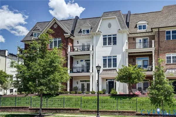 $995,000 | 5202 Wythe Avenue, Richmond, VA 23226