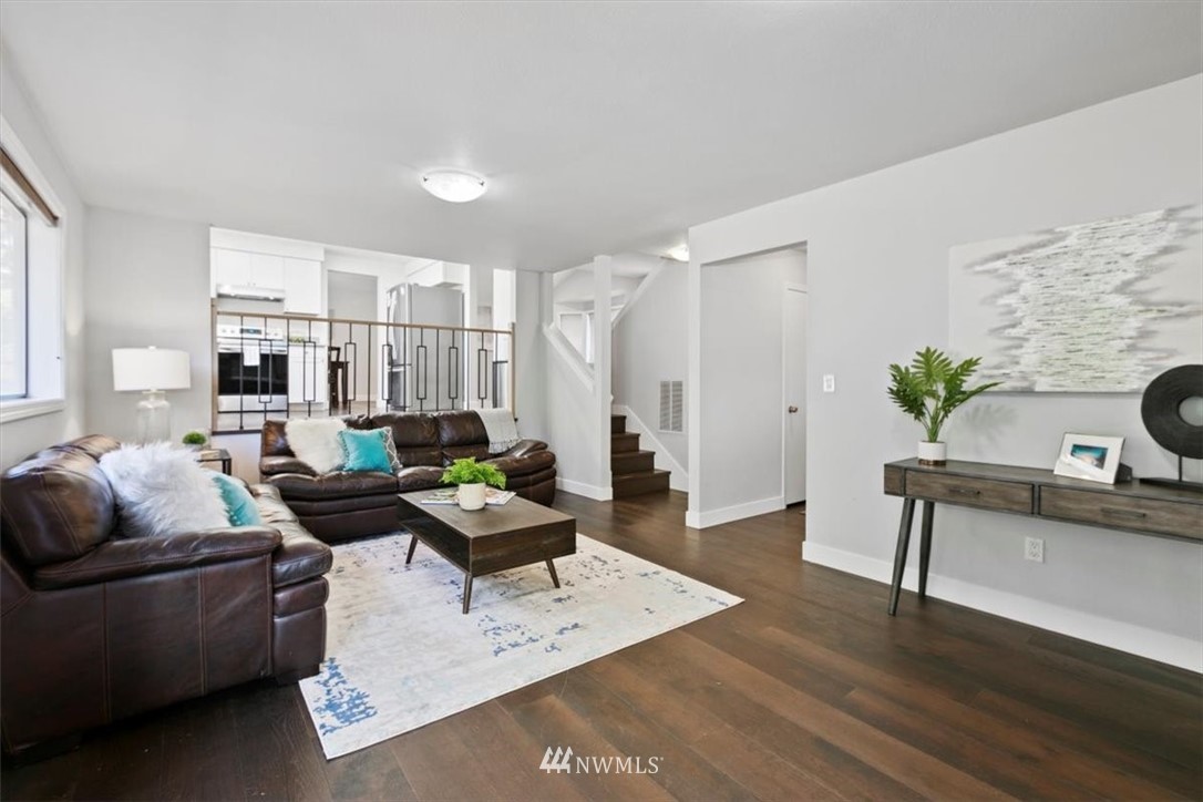 15342 Southeast 182nd Street Renton, WA 98058 - Photo 14 of 38 Gallery Image 14
