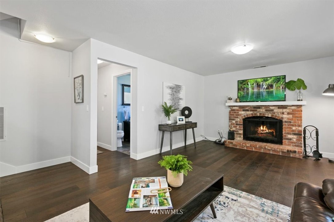 15342 Southeast 182nd Street Renton, WA 98058 - Photo 16 of 38 Gallery Image 16