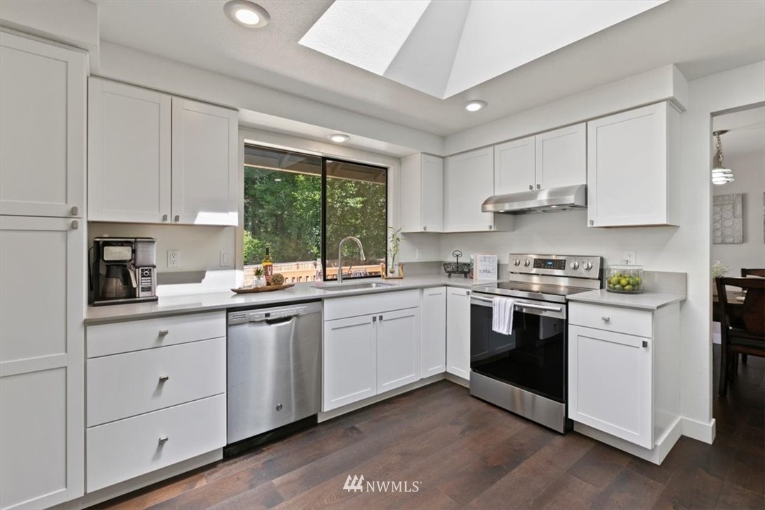15342 Southeast 182nd Street Renton, WA 98058 - Photo 10 of 38 Gallery Image 10