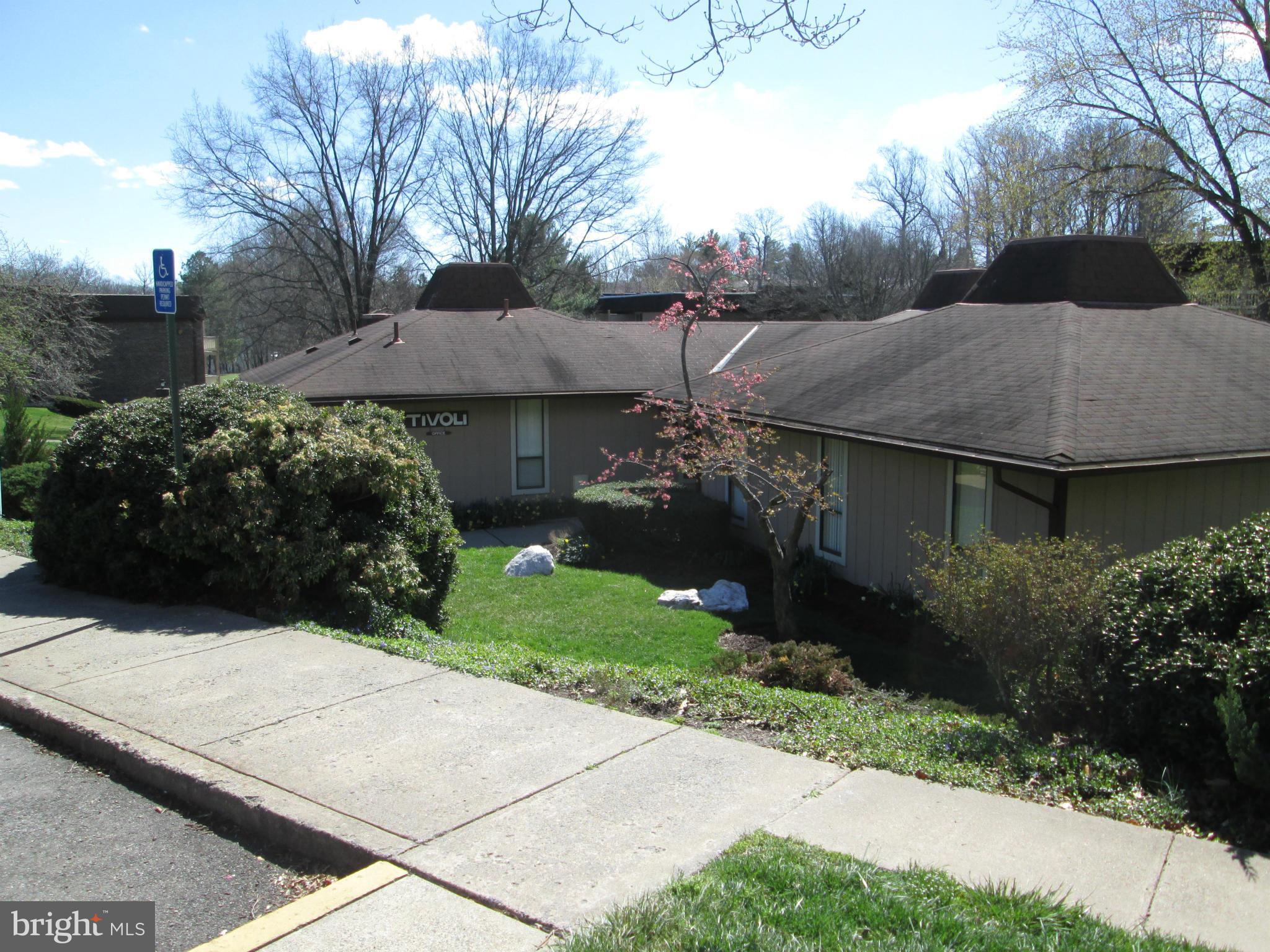 5808 Royal Ridge Drive, Unit R Springfield, VA 22152 - Photo 24 of 29 Community Club House