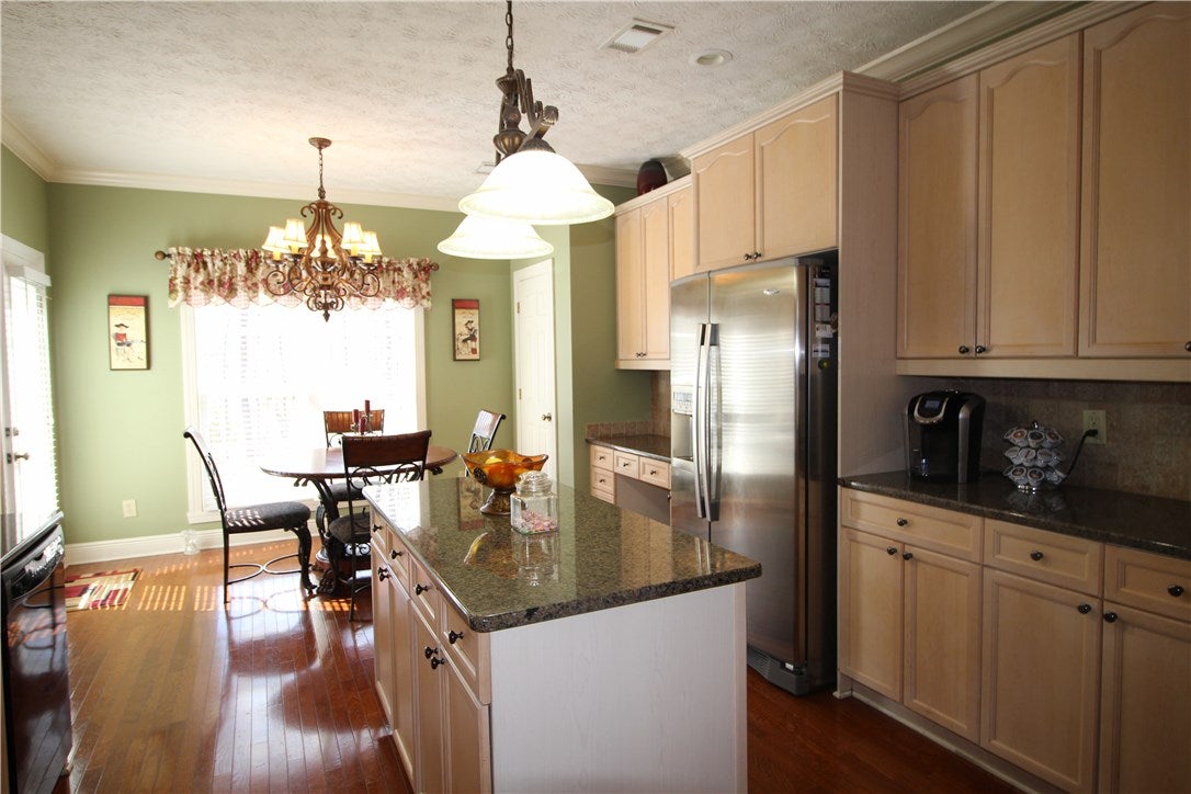 3710 Hamilton Road Opelika, AL 36804 - Photo 9 of 35 Gallery Image 9