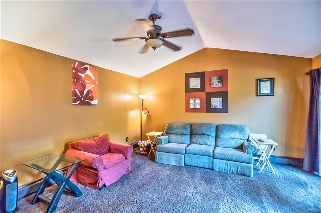 142 Overbrook Road Valencia, PA 16059 - Photo 11 of 21 Gallery Image 11