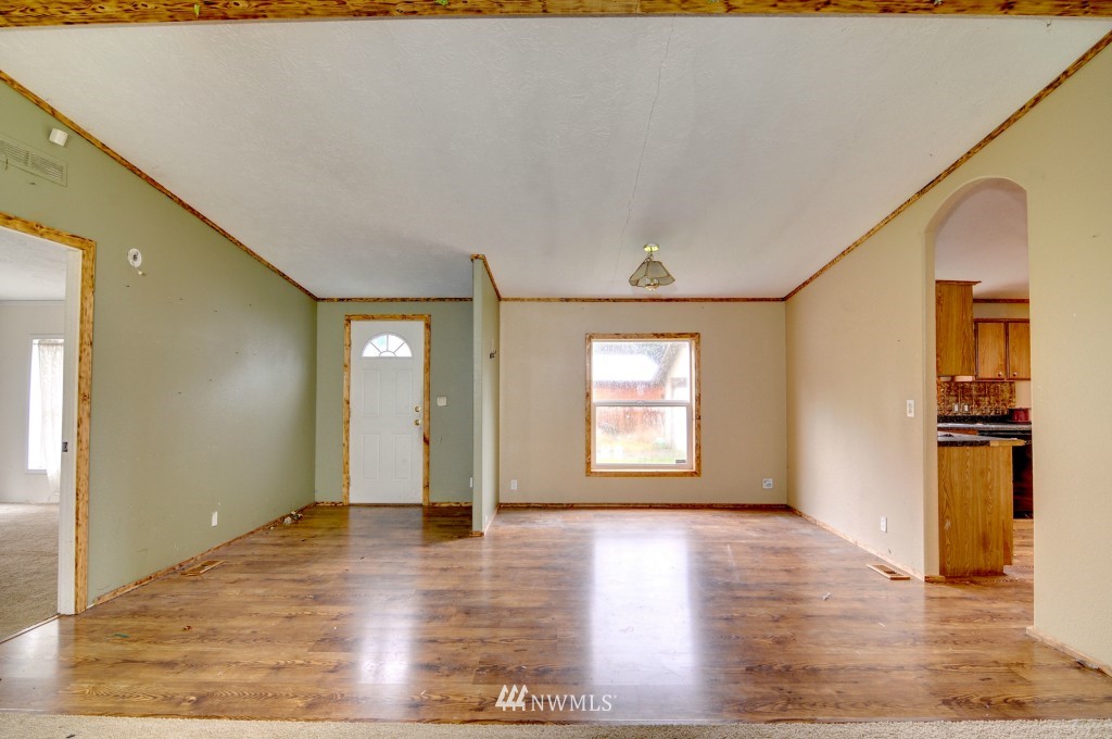 24615 Florence Acres Road Monroe, WA 98272 - Photo 2 of 12