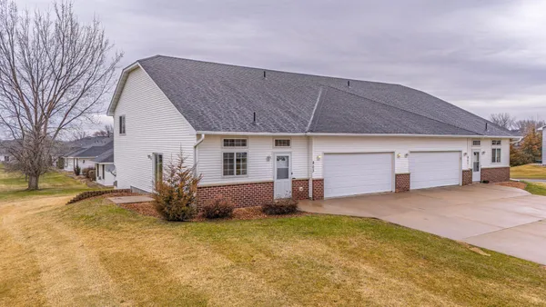 $350,000 | 803 1st Street Northwest, New Prague, MN 56071