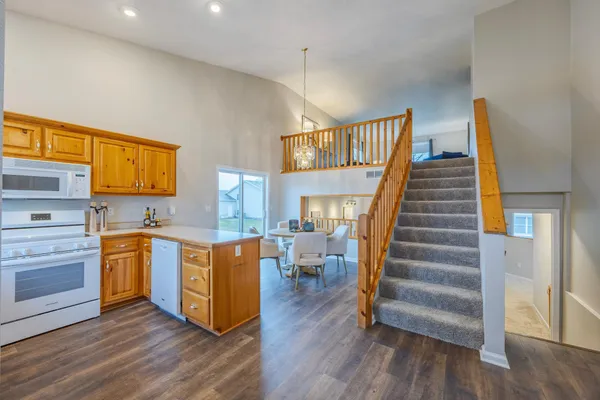 $350,000 | 803 1st Street Northwest, New Prague, MN 56071