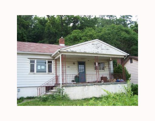 1409 Freeport Road Creighton, PA 15030 - Photo 1 of 2 Exterior Front.