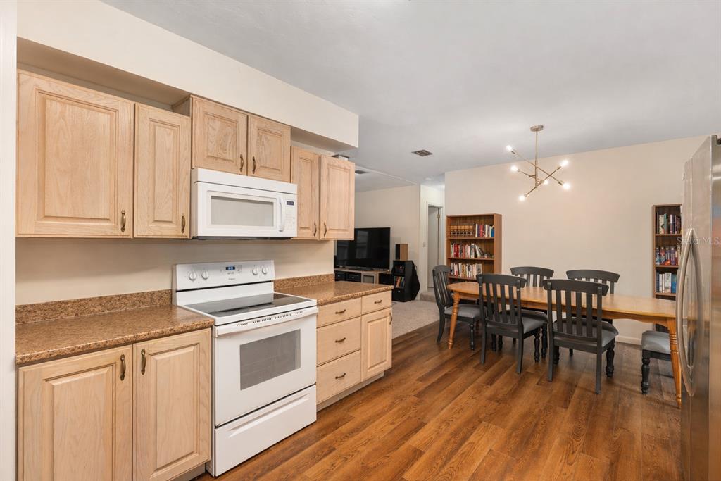 315 Northwest 28th Street Gainesville, FL 32607 - Photo 11 of 42