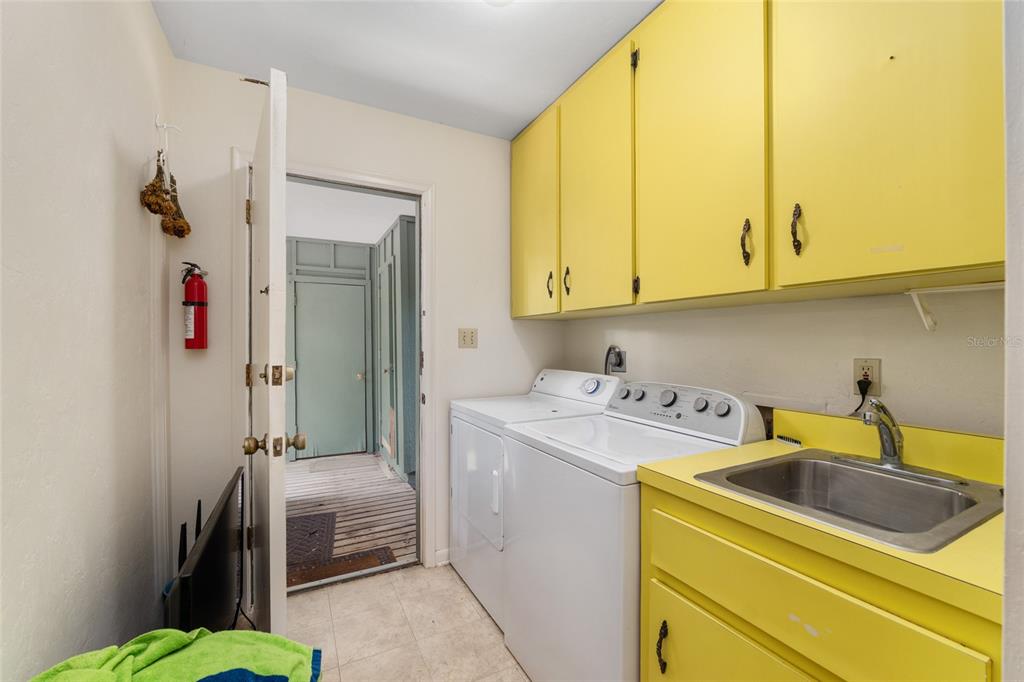 315 Northwest 28th Street Gainesville, FL 32607 - Photo 34 of 42