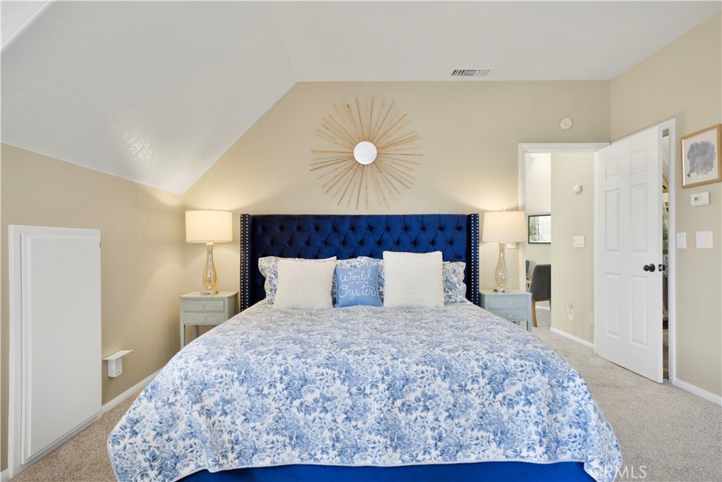 163 South Grass Valley Road Lake Arrowhead, CA 92391 - Photo 24 of 35 Primary bedroom 2nd level