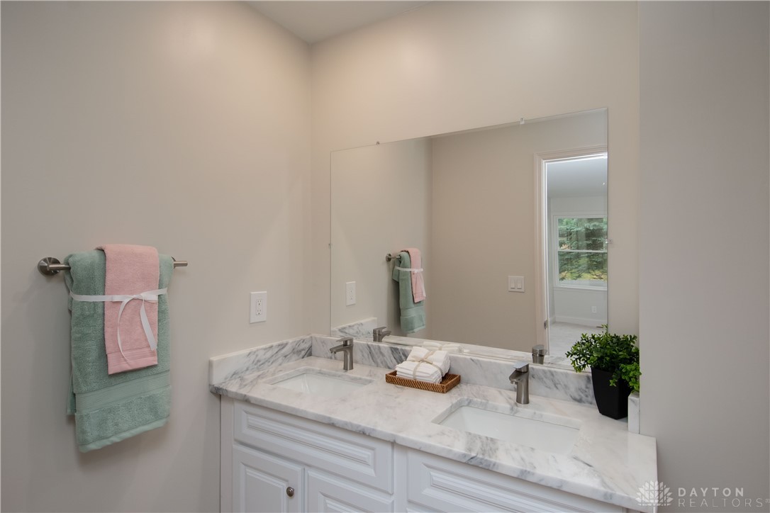 238 Towerview Road Dayton, OH 45429 - Photo 15 of 25