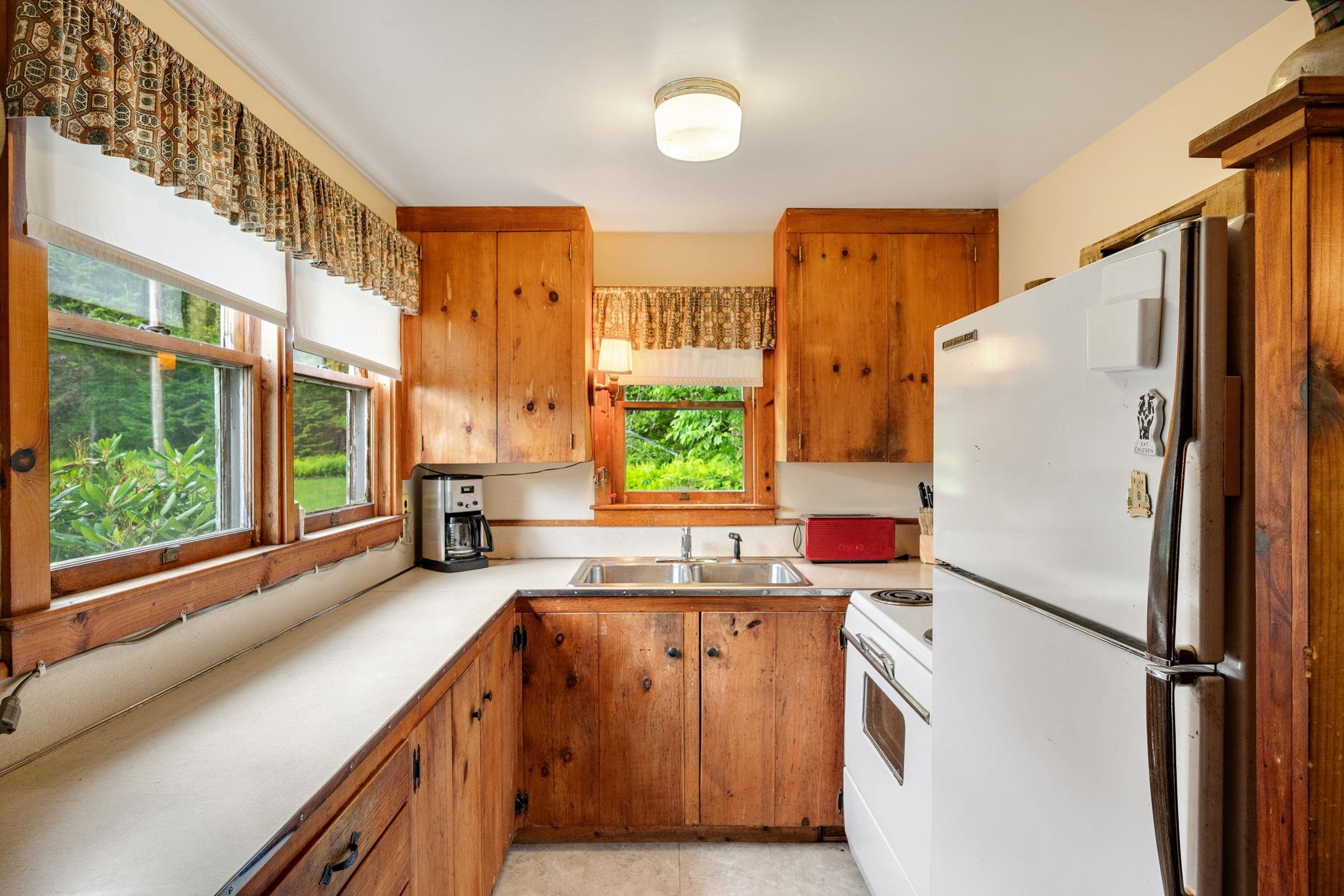 160 Gould Hill Road Worcester, VT 05682 - Photo 19 of 32