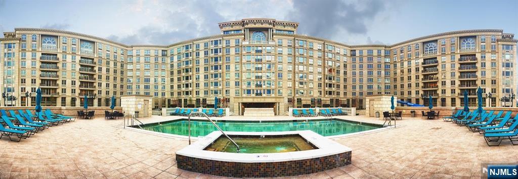 100 Alexander Way, Unit 403 Edgewater, NJ 07020 - Photo 1 of 1