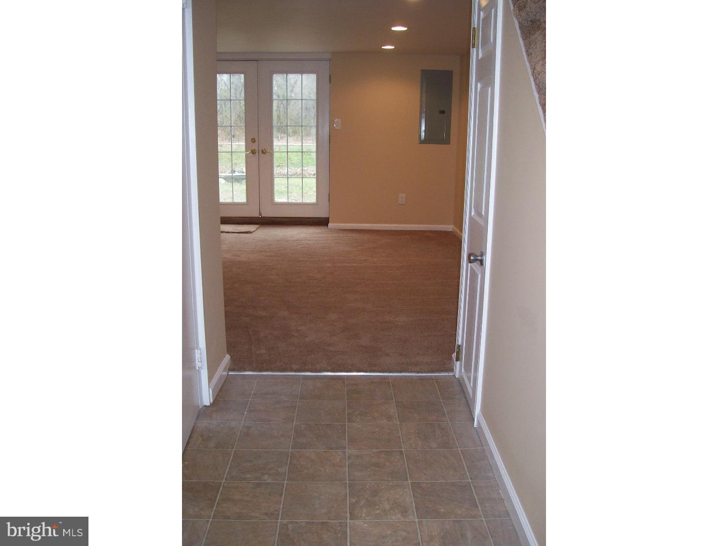 12017 Millbrook Road Philadelphia, PA 19154 - Photo 19 of 25 Hallway